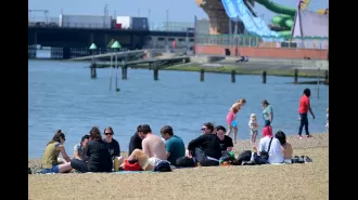 The UK will experience warm and sunny weather with temperatures reaching 22C starting today.