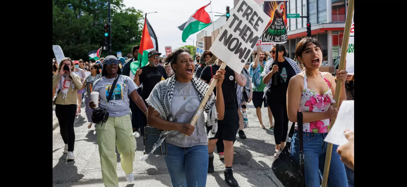 Coalition urges action at DNC by hosting pro-Palestine rally at CPD station.
