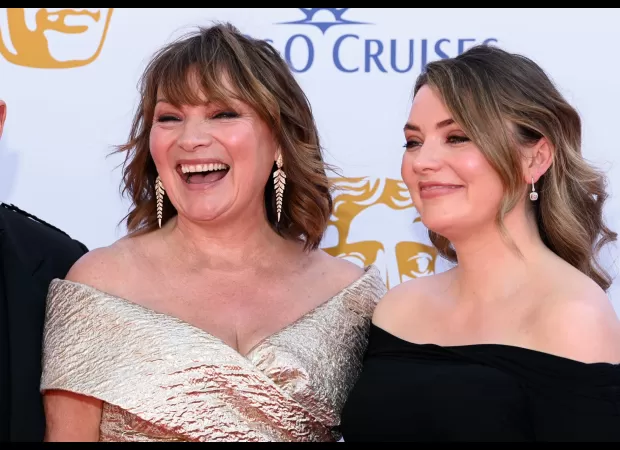 Excited grandmother-to-be Lorraine Kelly announces gender of her daughter's first child.
