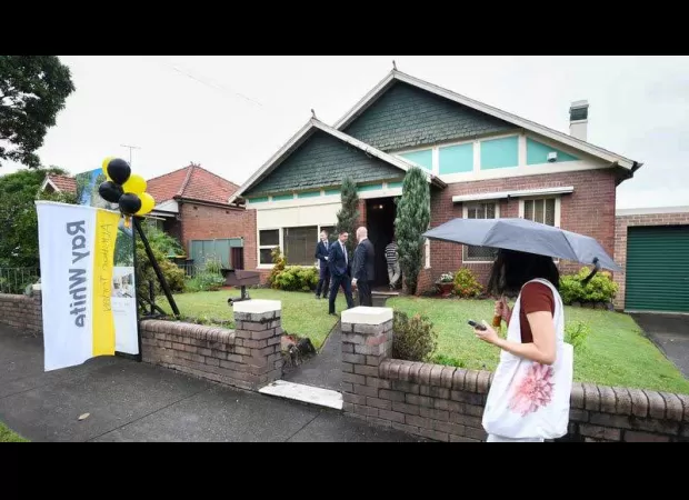 Watchdog says banks should assist struggling customers more