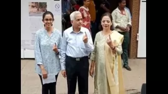 Mumbai's RBI Governor exercises voting rights and encourages citizens to do the same.