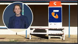 Telstra plans to eliminate as many as 2800 jobs in Australia.