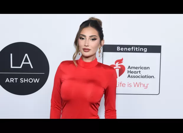 Fans are laughing at Netflix star's joke about naming a baby Afternoon or Stone.