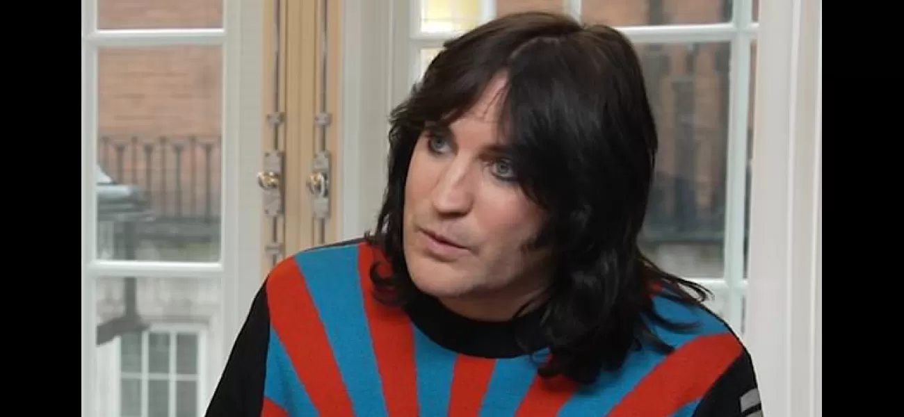 Bake Off star Noel Fielding doesn't seem to age, as he celebrates his birthday.