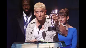Fans of Eminem are confident that he will release new music soon, following a big hint.