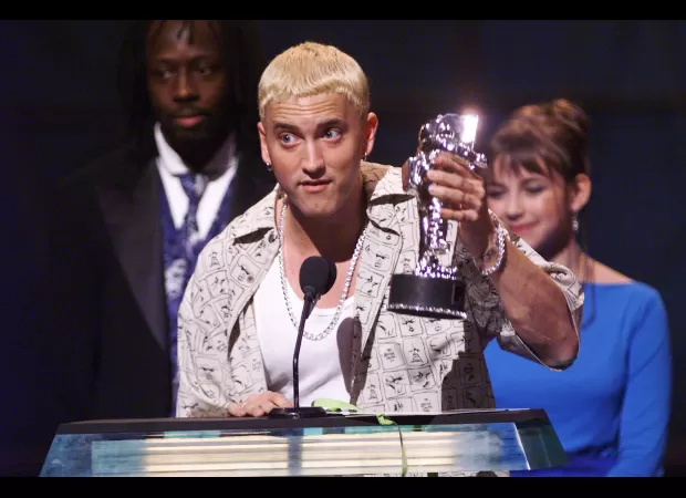 Fans of Eminem are confident that he will release new music soon, following a big hint.