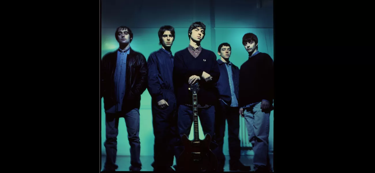 Oasis may be getting back together soon, according to their latest hint.