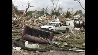 Deadly tornado destroys Iowa town, part of severe Midwest storm outbreak.