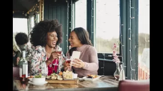 Get expert tips for enjoying wine and spirits this summer with this helpful guide.