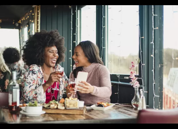 Get expert tips for enjoying wine and spirits this summer with this helpful guide.