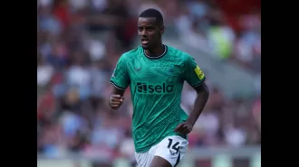 Robbie Fowler wants Liverpool to sign Alexander Isak before Arsenal does.