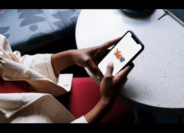 Yapit is a new social media app that gives users financial rewards.