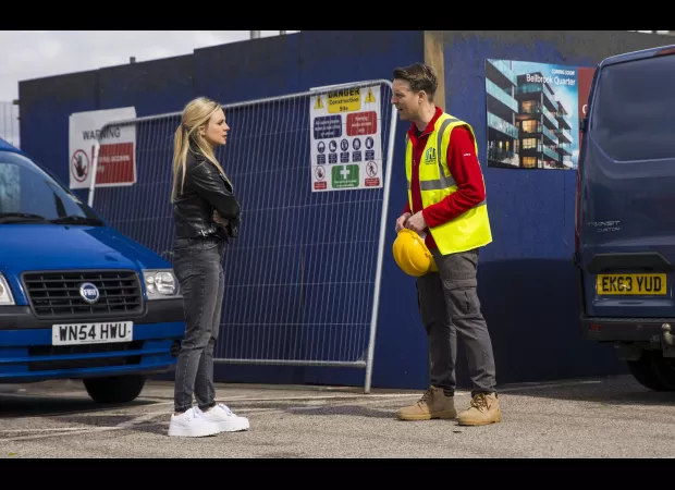 Sarah confesses a life-changing secret after a shocking deed on Coronation Street.