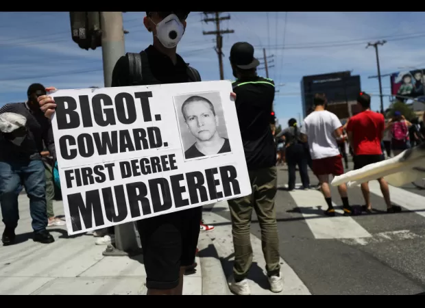 Derek Chauvin accused of using knee on woman's back prior to George Floyd's death, despite her not resisting.