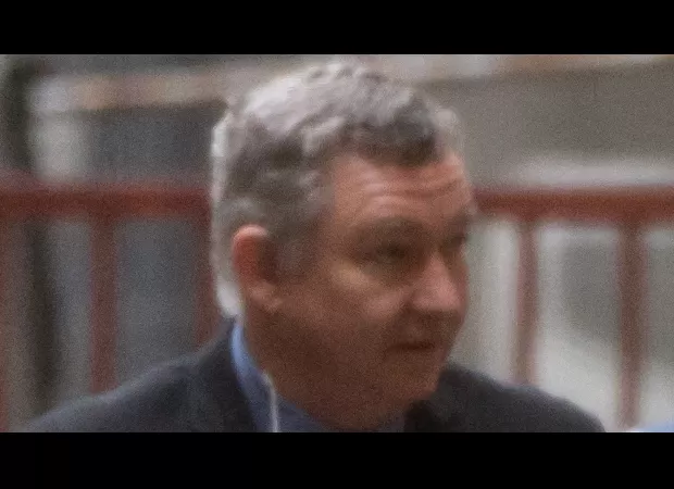 Jury presented with evidence of missing hikers' bones