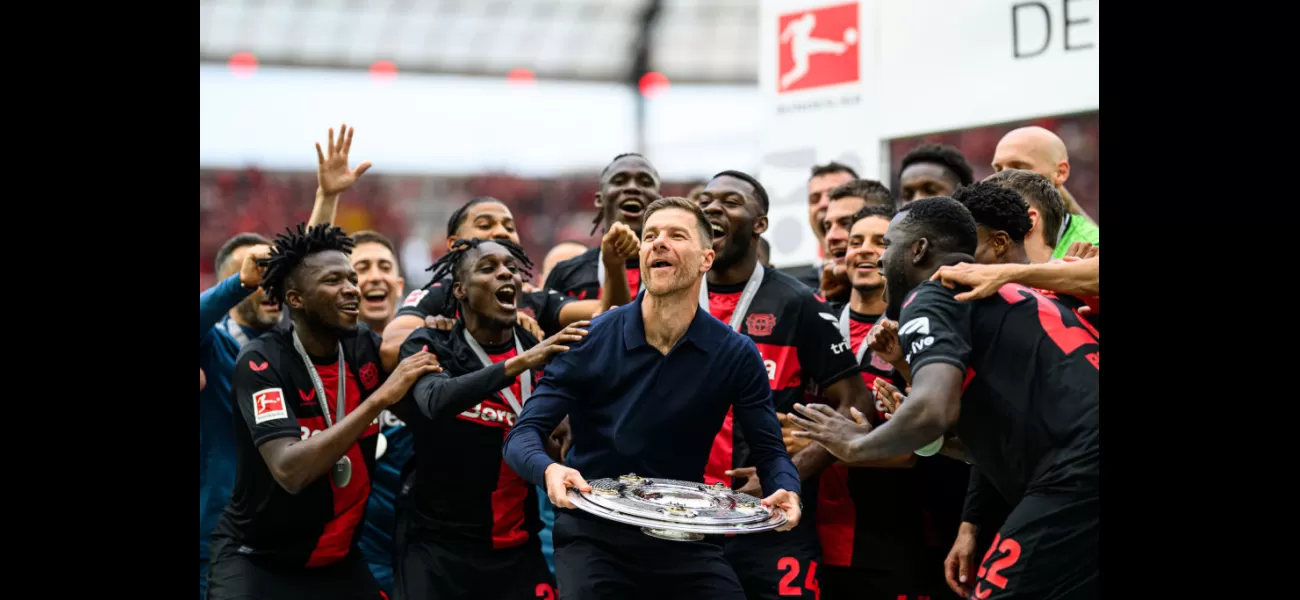 WWE legend presents Leverkusen with special belt for their undefeated season in Bundesliga.