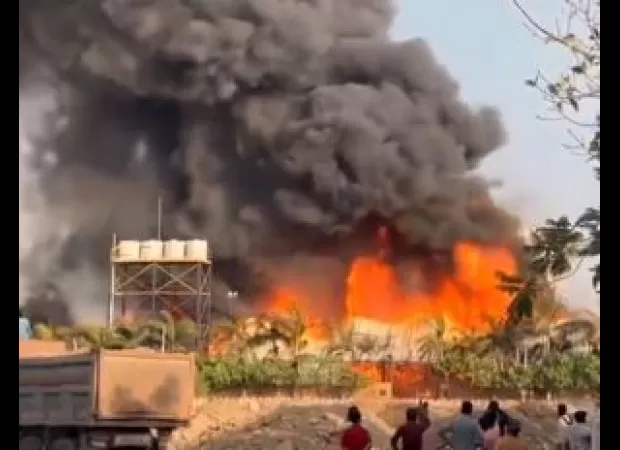 4 dead, including children, in Rajkot game zone fire. Rescue and relief efforts in progress.