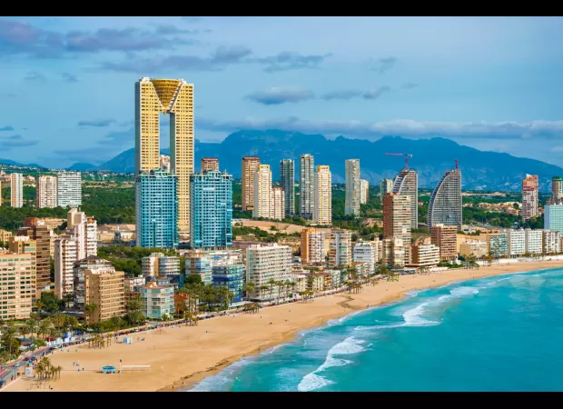 Be wary of attacks on elderly tourists in Benidorm using a dangerous martial arts move known as the 