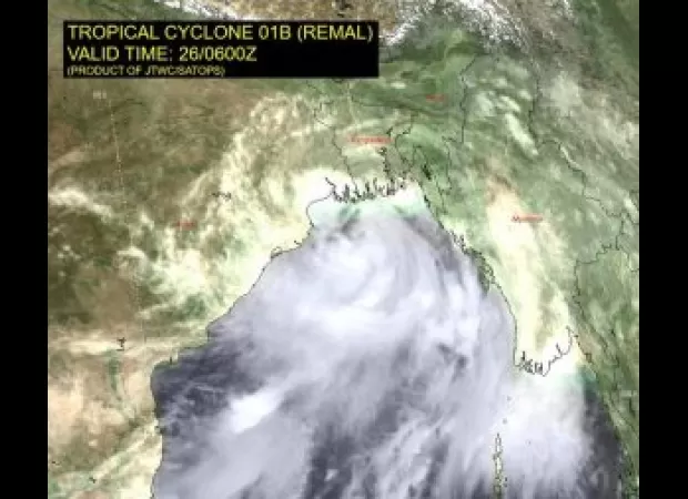 Dangerous cyclone 'Remal' approaching Bengal coast; more than 100,000 people relocated to shelters.