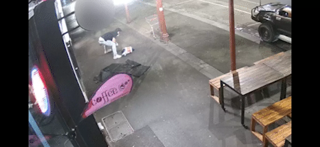 Man with unusual attire tries to rob Melbourne hotel.