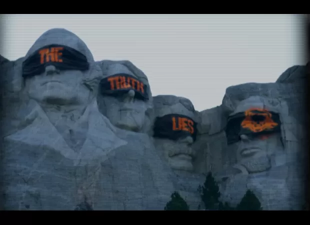 Inbox discussing the longevity of Call of Duty, Blue Dragon's achievement, and Hideo Kojima's Mad Max game.