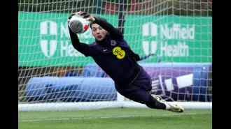 Chelsea may shock fans with a £20m bid for Burnley's James Trafford as they look to bolster their goalkeeping options.