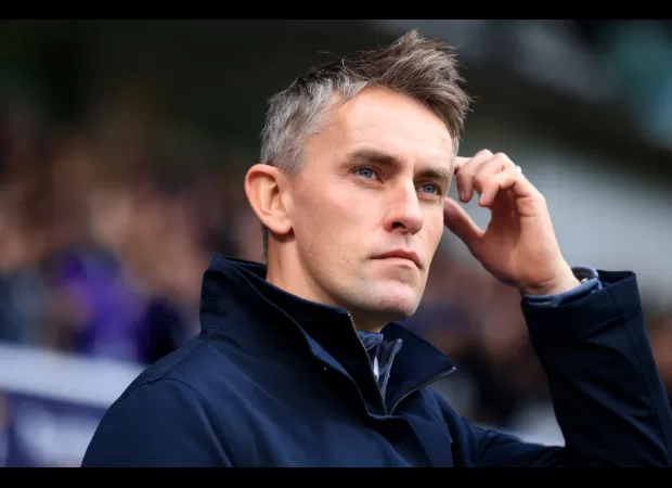 Kieran McKenna rejects Manchester United offer, will stay with Ipswich on new contract.