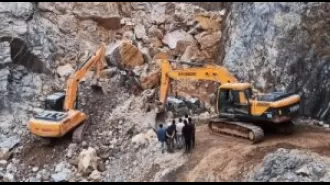 10 die and many lost due to heavy rains causing a stone quarry to collapse in Mizoram.