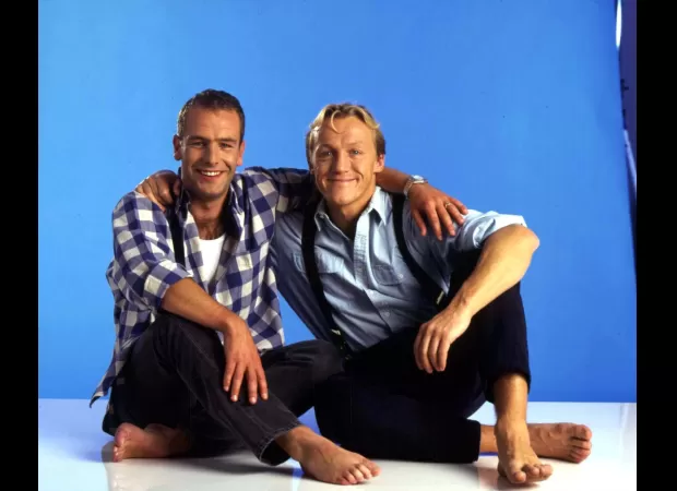 A hint of a 90s pop star's reunion, 30 years after their hit single.