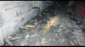 A firecracker explosion in Puri results in three deaths and 32 injuries.