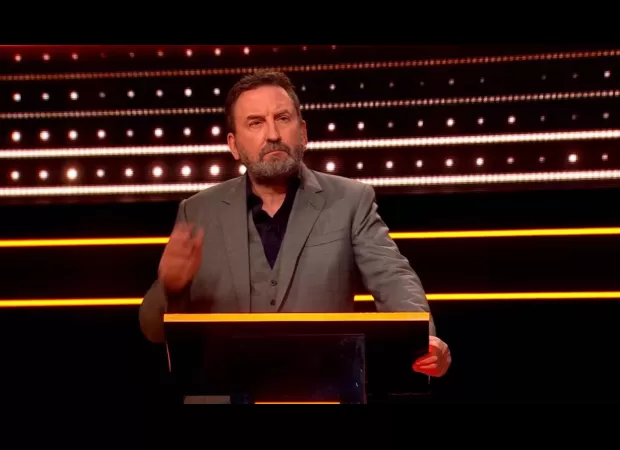 Reality TV contestant denies cheating allegations after fans notice something suspicious.