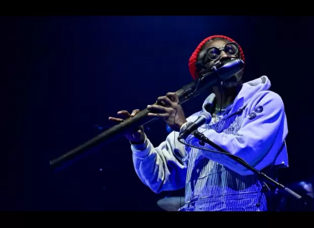 André 3000 ends Atlanta Jazz Festival with 'New Blue Sun' performance.