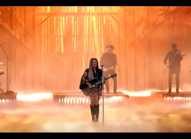 34-year-old country star diagnosed with heart issue.