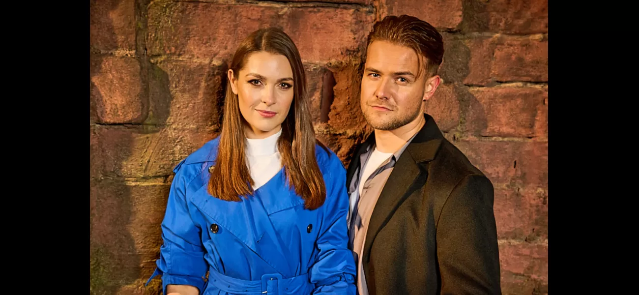 Hollyoaks actress Anna Passey talks about fans' desire for a Sienna and Ethan reunion, saying they should give them what they want.