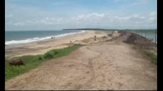 Giant waves put Kendrapara in grave danger