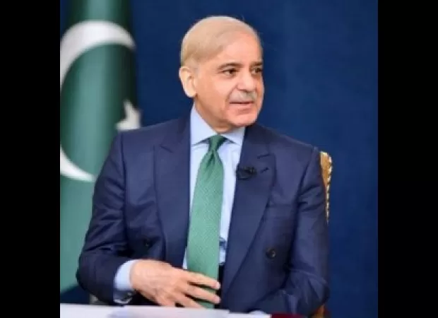 Pakistan's Prime Minister will travel to China to plan for mutual development and launch the second phase of the China-Pakistan Economic Corridor.