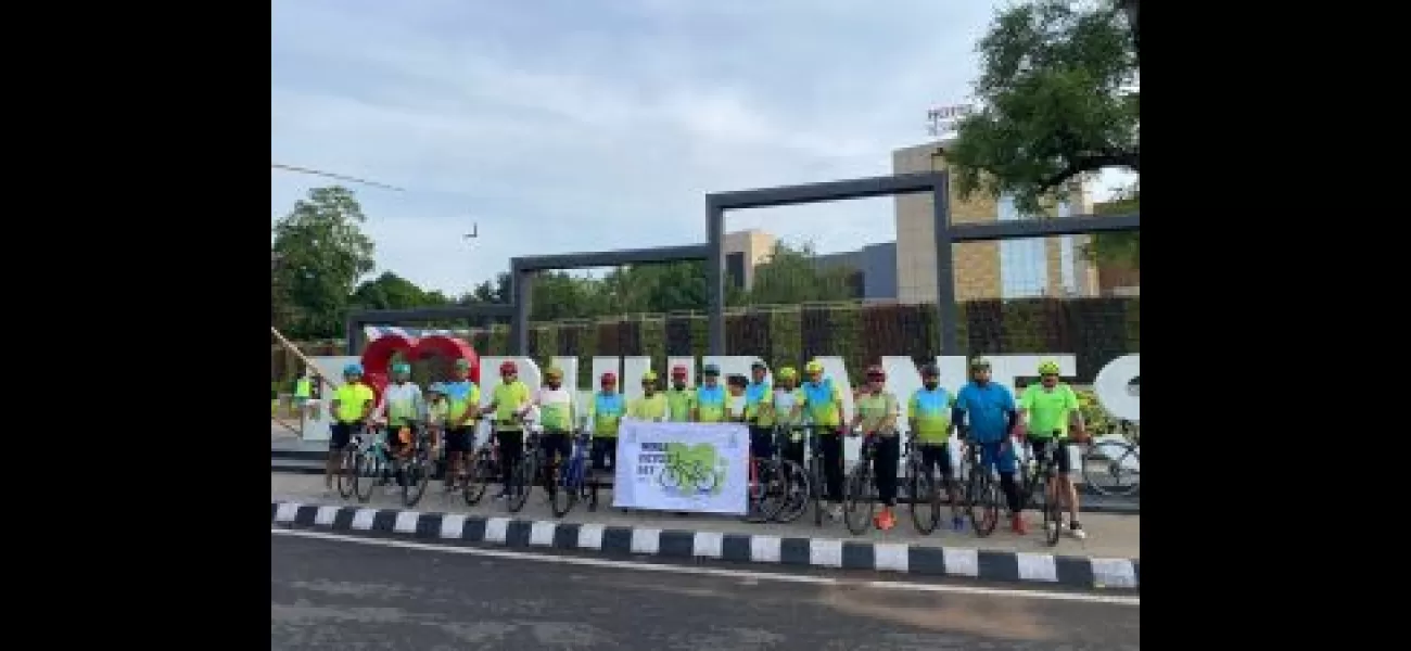 Kids and seniors participate in cycling event in the City.