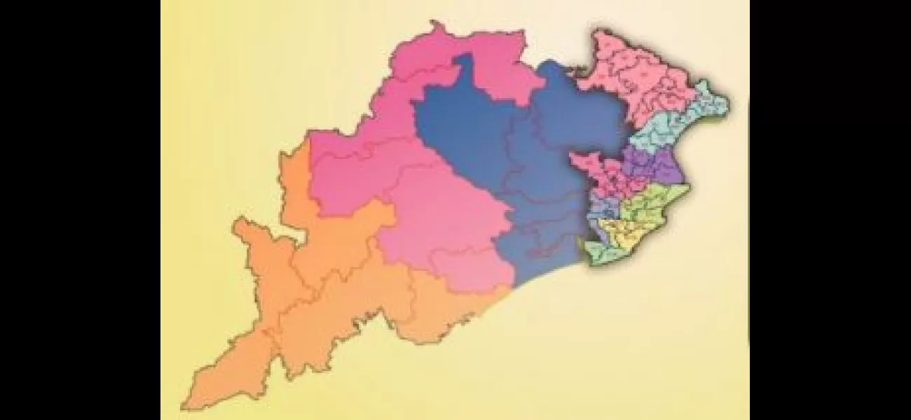 In Odisha, the BJP is ahead in 17 Lok Sabha seats, while BJD and Congress are leading in two seats each.