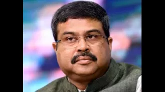 Minister Pradhan ahead by 1 lakh votes in Sambalpur LS constituency.