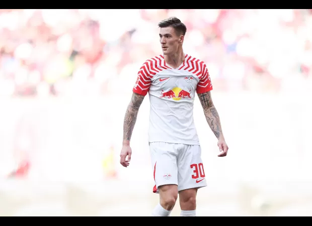 Arsenal is favored to sign Benjamin Sesko for a record-breaking price of £55.3m.