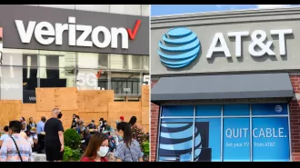 Service issues at AT&T and Verizon prevent calls, including emergency ones, for customers.