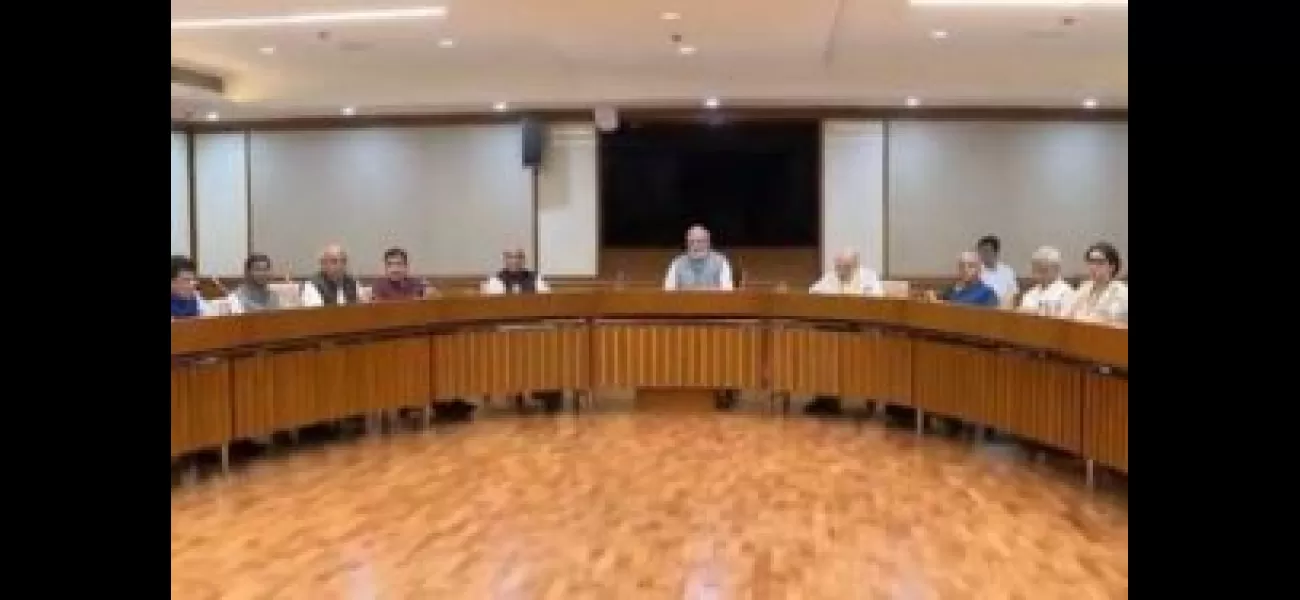 Sources say the Union Cabinet has suggested the dissolution of the 17th Lok Sabha.