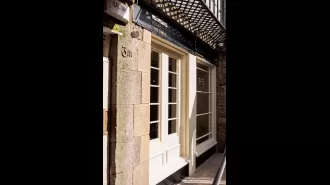 A review of the restaurant Under the Table in Edinburgh.