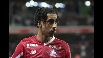 Man United bids £51m for Lille prodigy Leny Yoro.