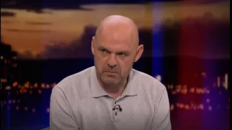 Danny Murphy advises Chelsea's Conor Gallagher on his potential transfer to Aston Villa.