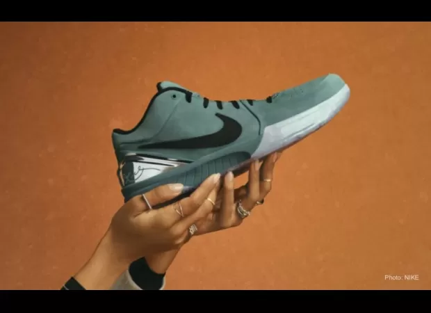 Nike releases new Kobe 4 shoes honoring fathers with 