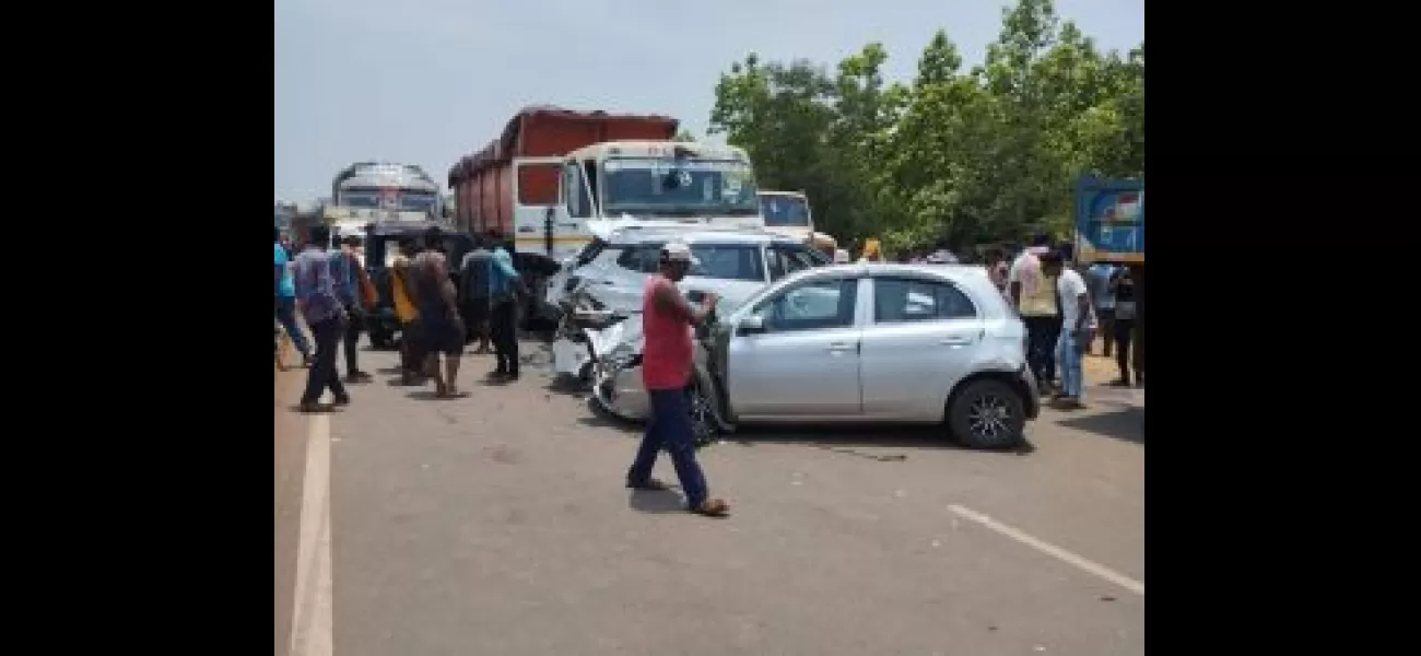 A trailer crashed into multiple vehicles on NH-49, resulting in 3 deaths and 12 injuries.