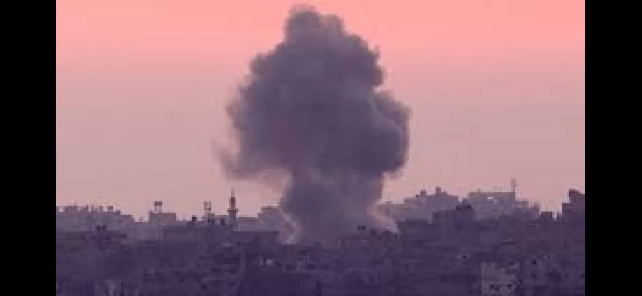 30 people were killed in Gaza by an Israeli attack on a school.