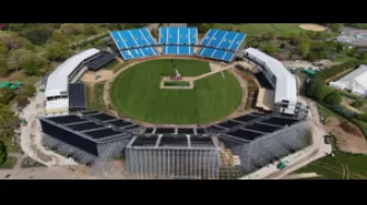 World T20 games will still be held in New York, despite worries about the quality of the playing field, according to a recent report.