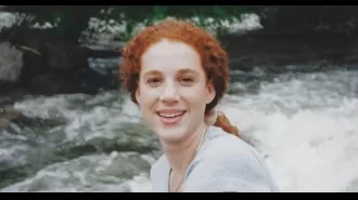 A father took his own life outside a sheriff's office while trying to find justice for his daughter's unsolved murder.